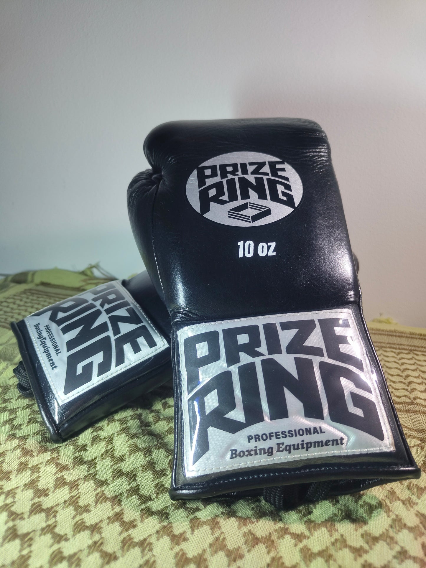 "Classic 50" Horse Hair Prize Ring Fight Gloves (Black)