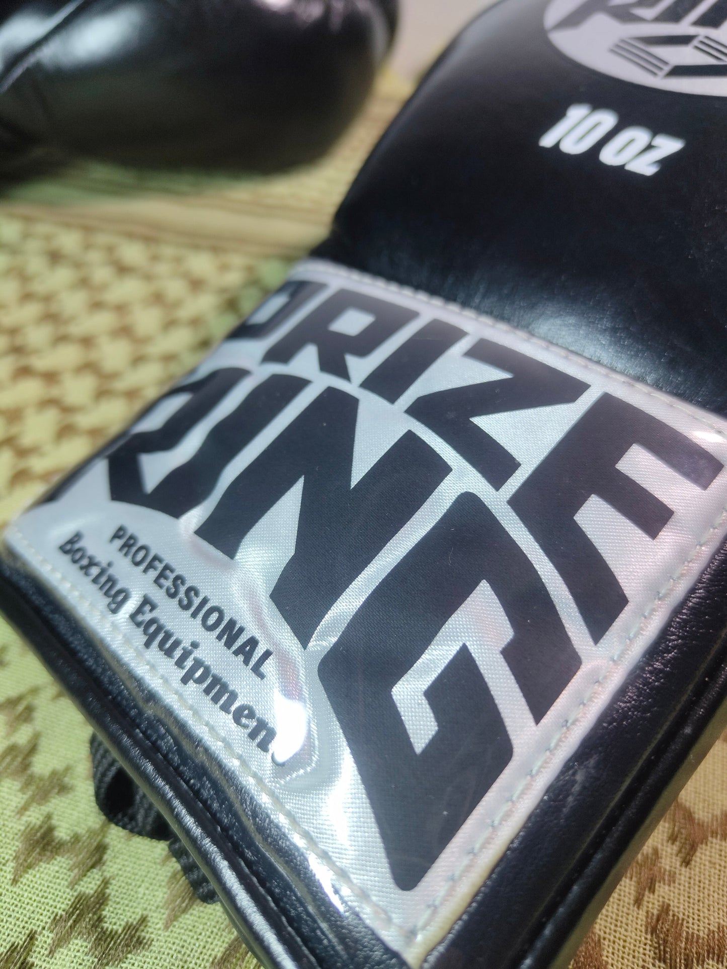 "Classic 50" Horse Hair Prize Ring Fight Gloves (Black)