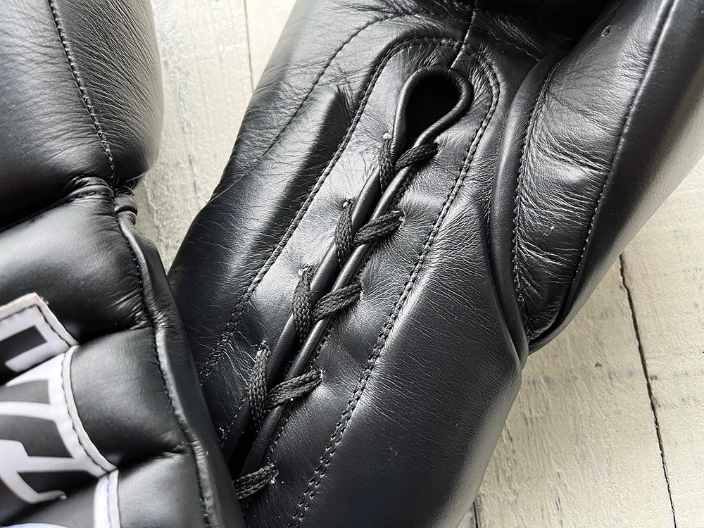 "Pro-training 1960" Lace-Up Prize Ring Boxing Gloves (Black)