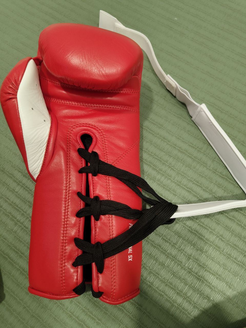 Boxing Glove Lace Converters (White)