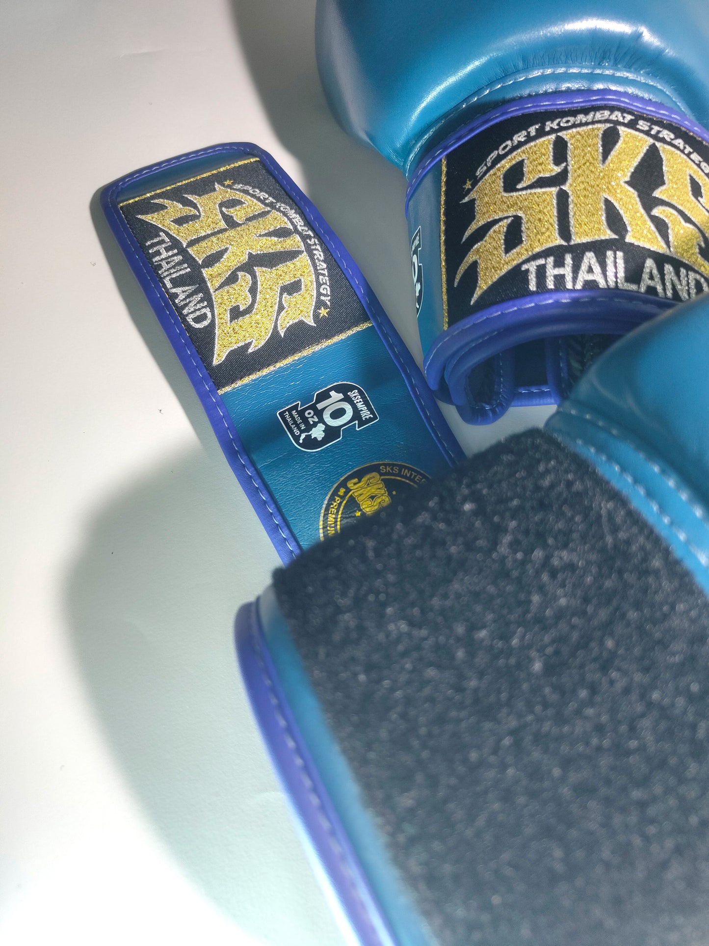 SKS SYNTHETIC MUAY THAI GLOVES (NAVY)