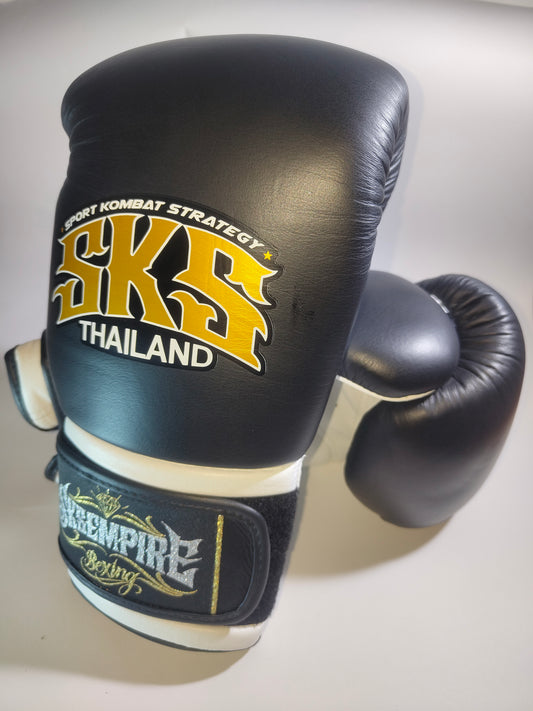SKS BOXING GLOVES SHADOW STRIKE EDITION (BLACK)