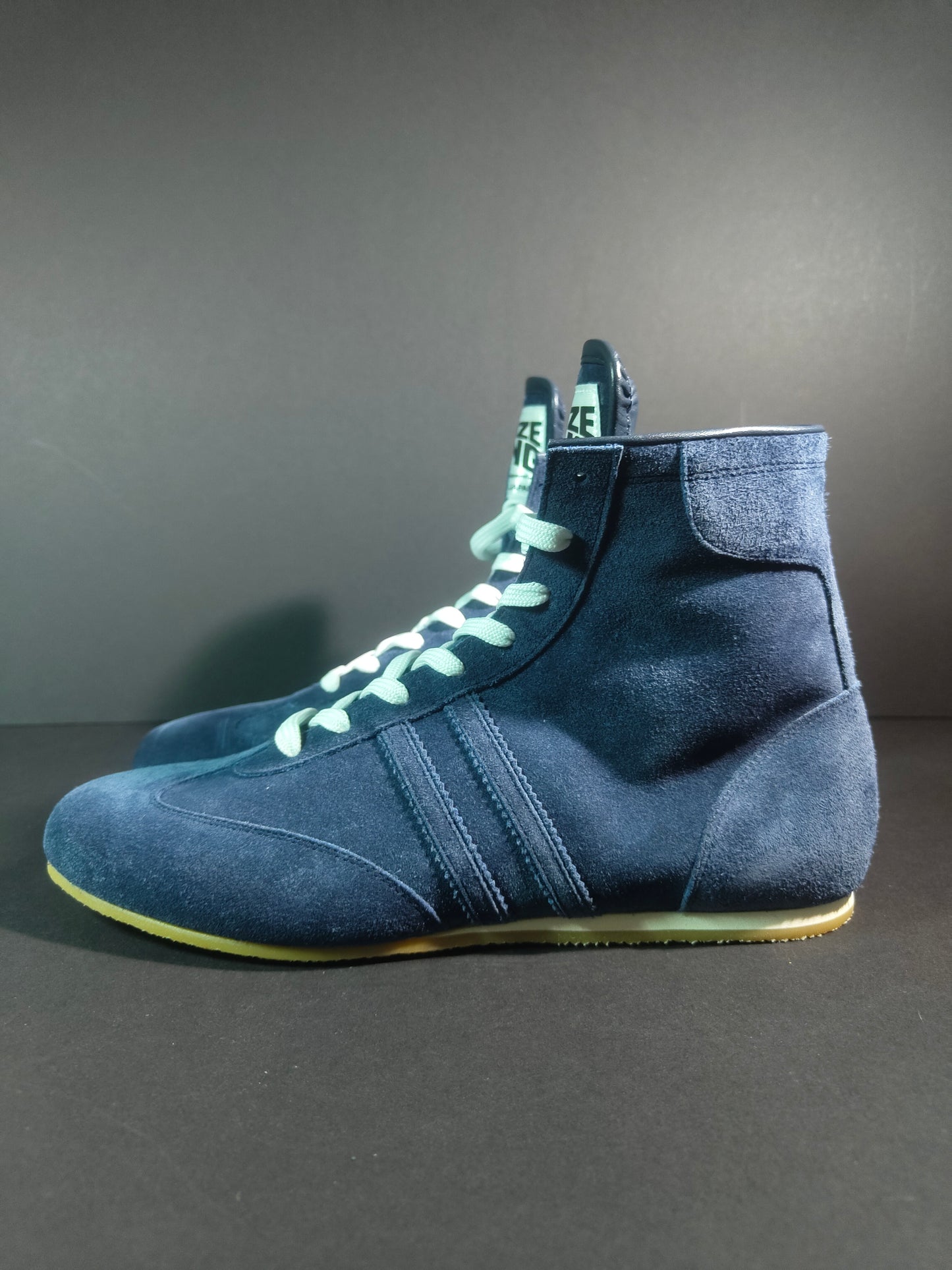 PREORDER: PRIZE RING "Pro-training" Boxing shoes Navy (Velour)