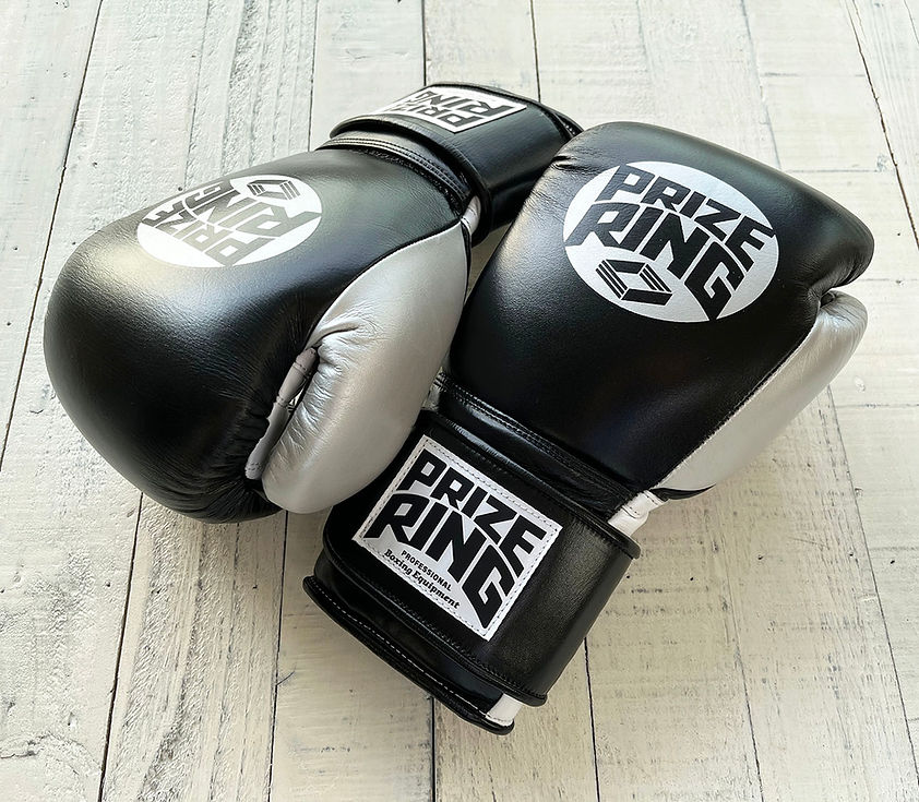 "Professional SS" Prize Ring Boxing Gloves (Black/Silver)