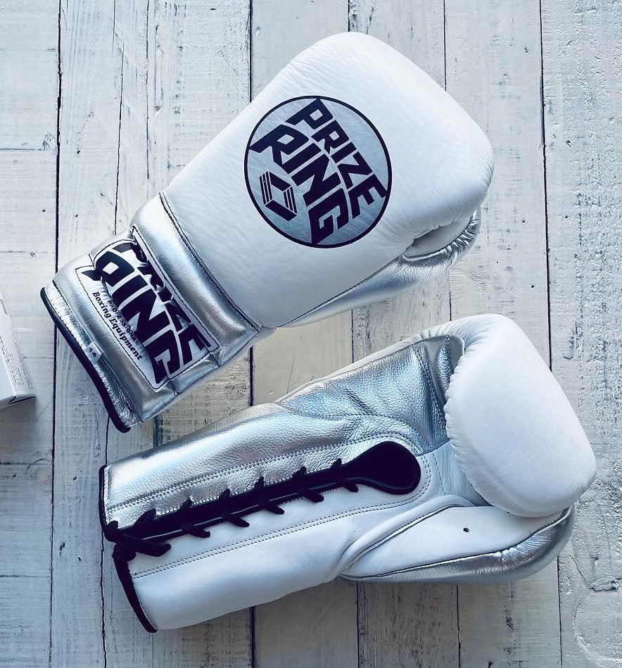 "Pro-training" Lace-Up Prize Ring Boxing Gloves (White/Silver)