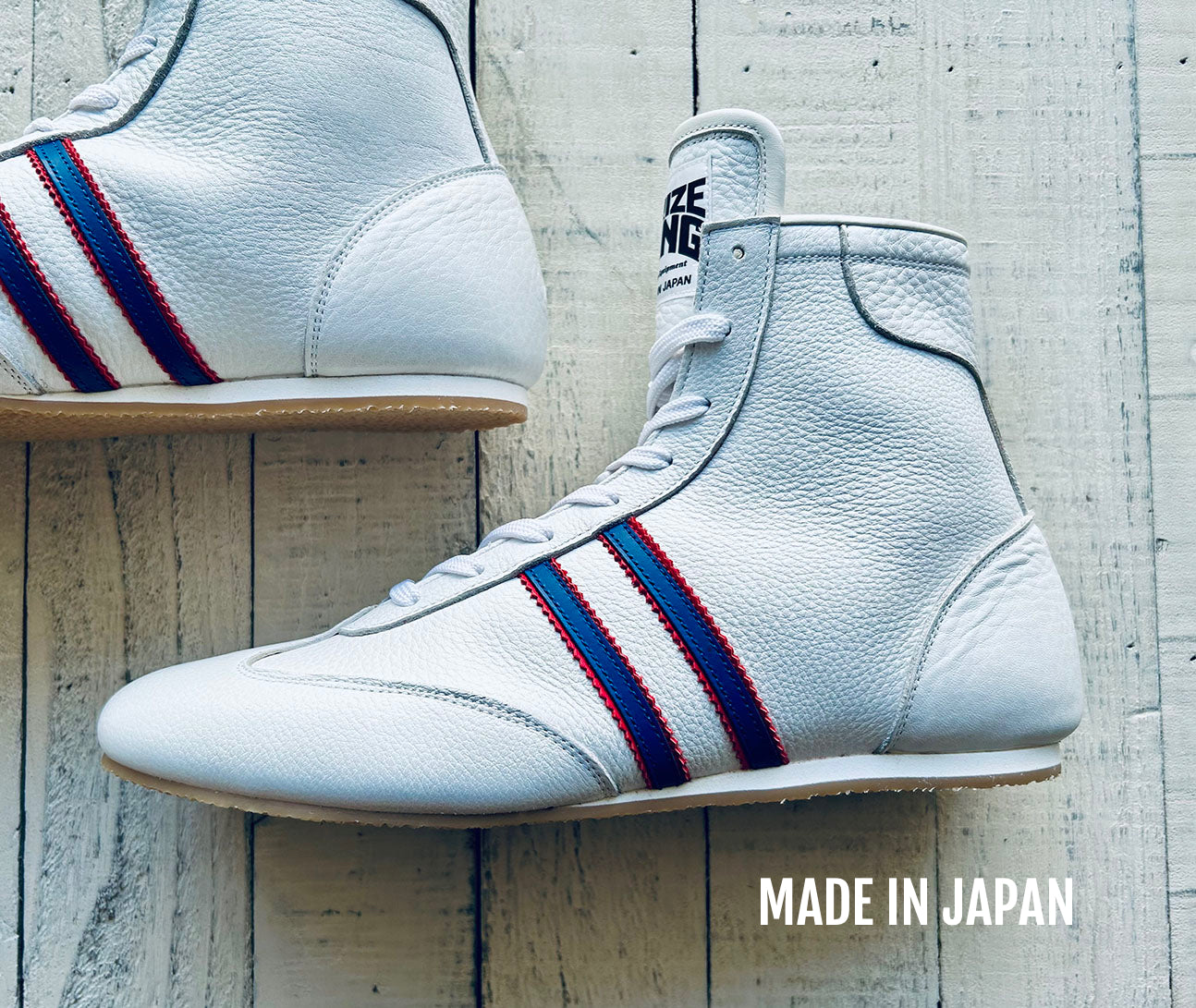 "Pro-training" Prize Ring Boxing Shoes (White/Blue, Red)